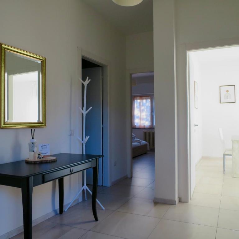 Lily House - Appartamento con 2 Camere da Letto e Terrazza - 10
