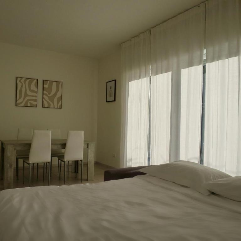 Lily House - Appartamento con 2 Camere da Letto e Terrazza - 13
