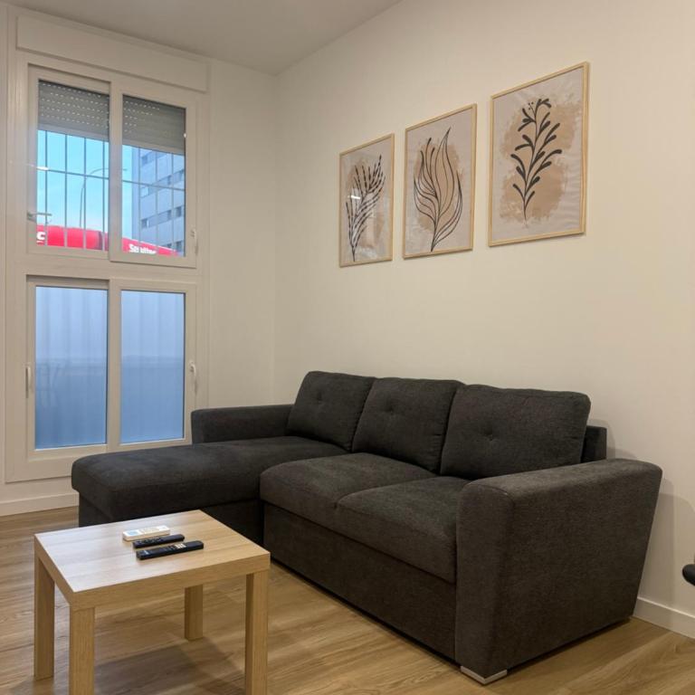 APARTAMENTOS ZONA 5 Justo al lado de la ESTACIÓN DE TREN Y BUS MARÍA ZAMBRANO - Apartamento de 1 dormitorio - 11