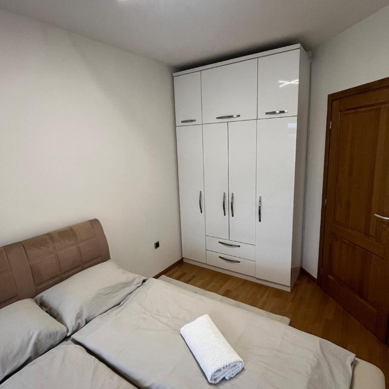 EM Modern Stay Sarajevo Bulevar ParkingGarage - Apartman sa 2 Spavaće Sobe - 10