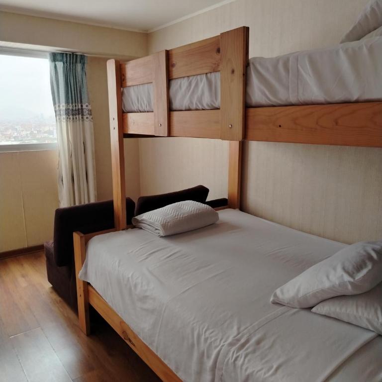 Departamento Executive 2BR Balcón Frente al Mall Santa Catalina - Two-Bedroom Apartment - 6