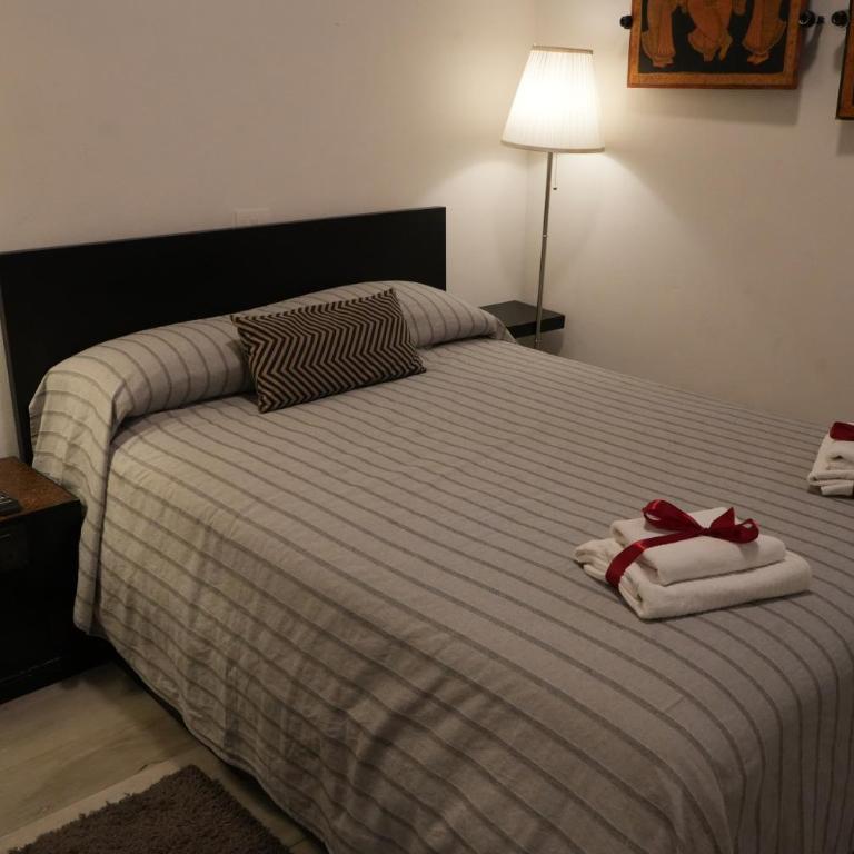 Corridoni Suites - Camera Matrimoniale Standard - 3