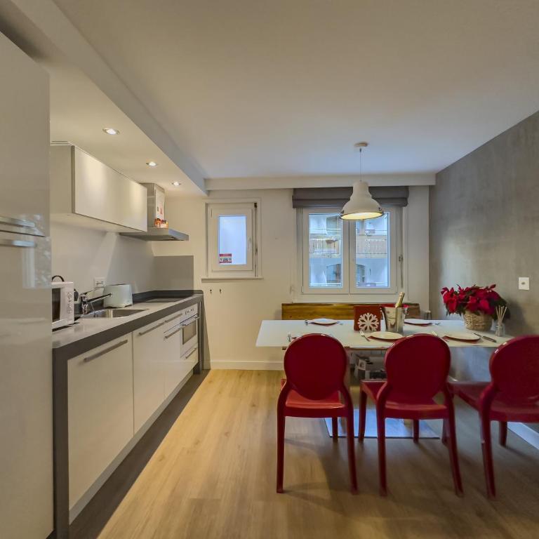 Central & Elegant Apartments,partially with Fireplace, by Zermatt Rental - Apartment mit 3 Schlafzimmern (8 Erwachsene) - 6