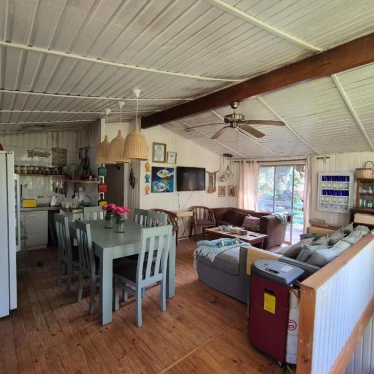 Casa del Lago Rapel - Five-Bedroom House - 4