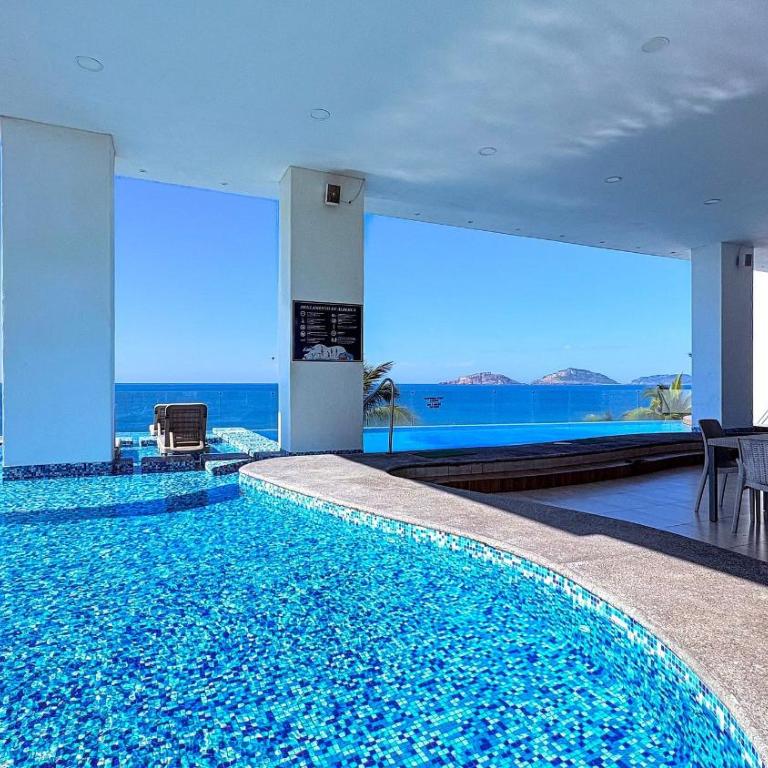 Boca de Cielo · Malecón · Ocean Views - Apartment with Balcony - 1