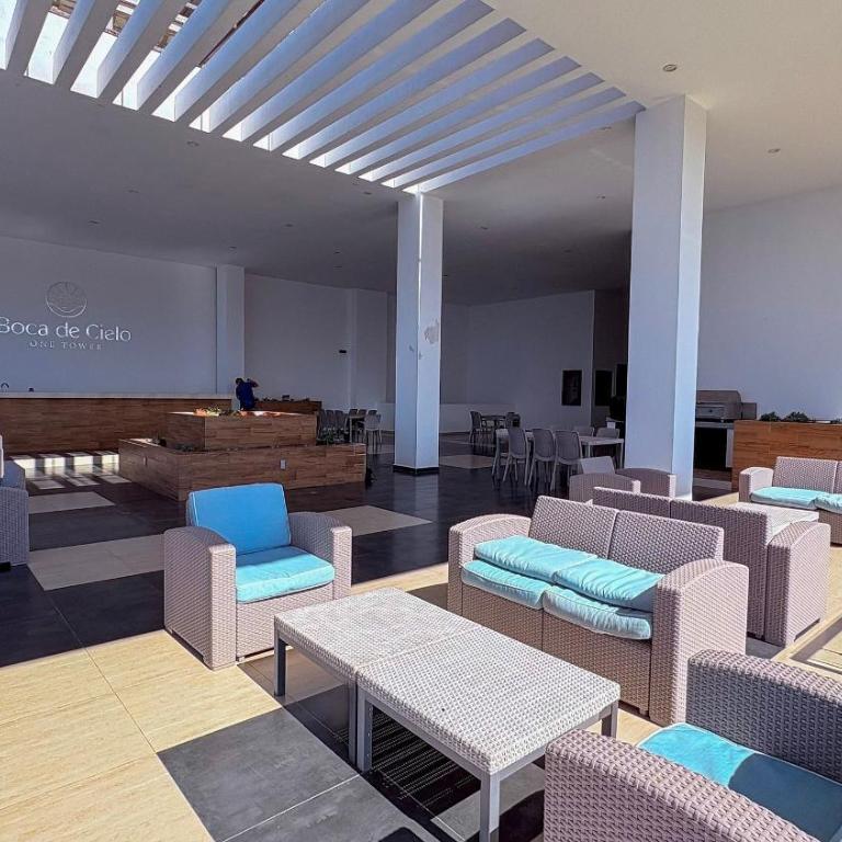 Boca de Cielo · Malecón · Ocean Views - Apartment with Balcony - 8
