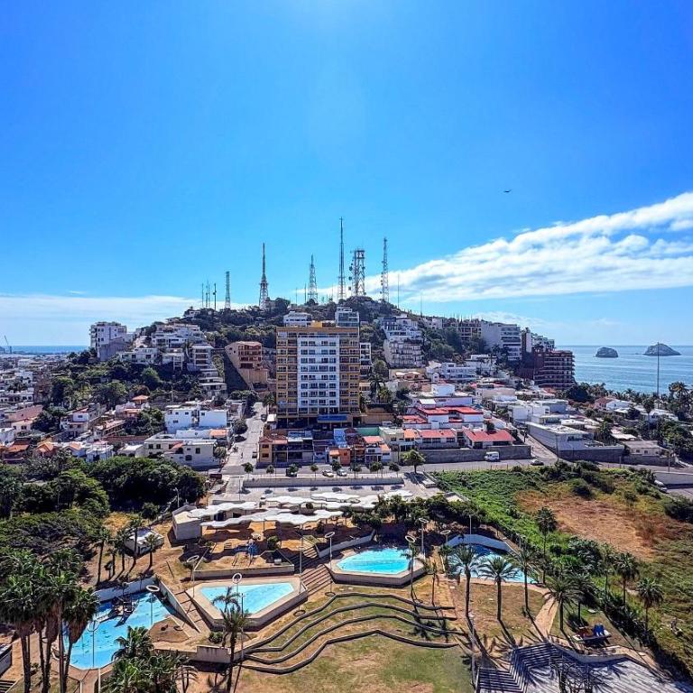 Boca de Cielo · Malecón · Ocean Views - Apartment with Balcony - 14