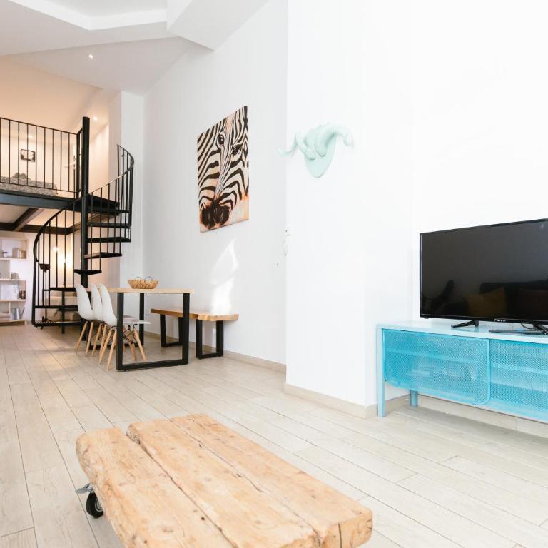 Vintage duplex with jacuzzi - Apartamento - Planta baja - 78