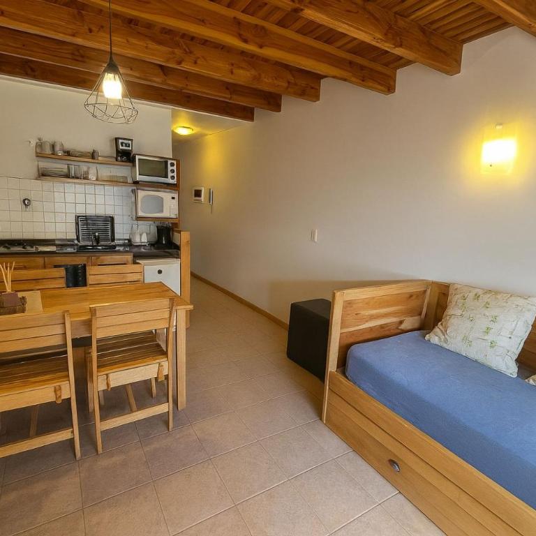 Departamento en pleno centro, con Pileta - Apartamento de 1 dormitorio - 2
