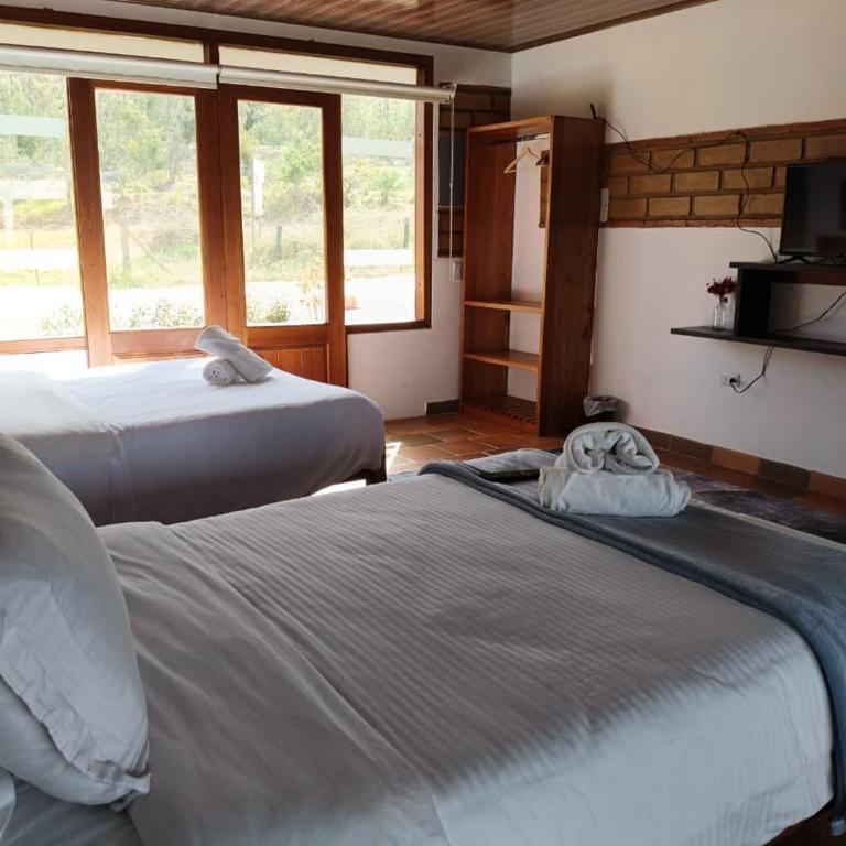 Hotel Pliosaurio Campestre - Triple Room with Garden View - 16