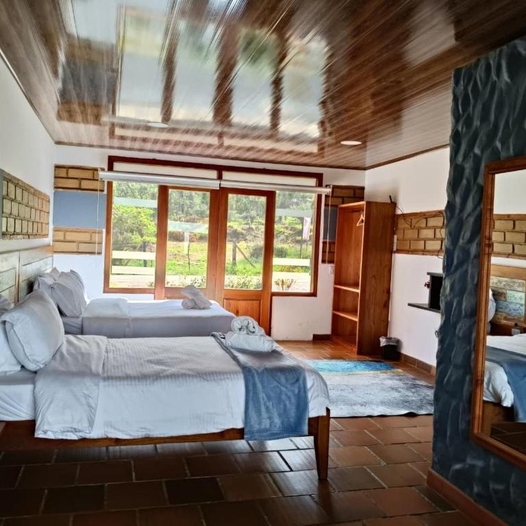 Hotel Pliosaurio Campestre - Triple Room with Garden View - 7