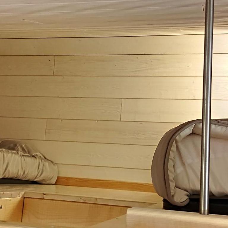 Chaleureux studio 4 personnes avec 2 coins couchages dont 1 mezzanine-proche des pistes- au fagot - Apartment mit 1 Schlafzimmer - 9
