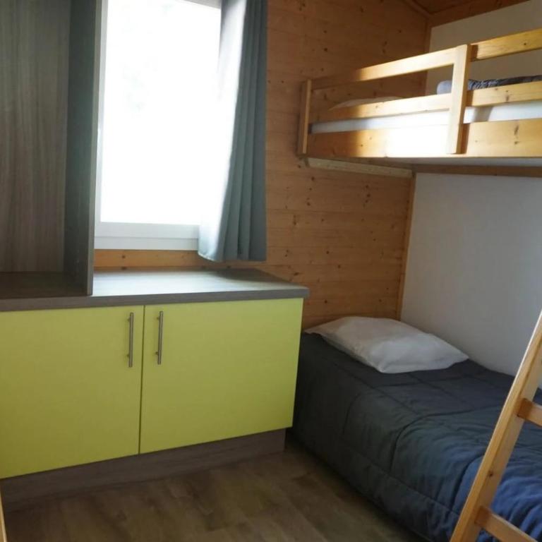 ZEcamping 3 pet friendly restaurant avec une vue panoramique - Chalet 3 Chambres - 12