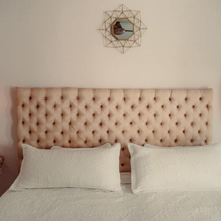 Casa Heredia Boutique - Triple Room with Pool View - 1