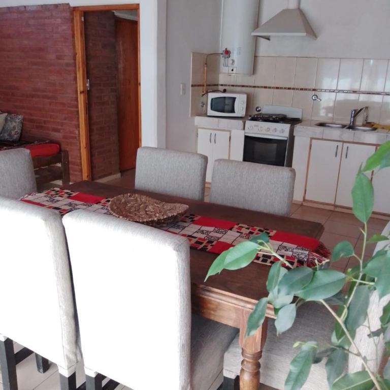 Departamento Alberdi - Two-Bedroom Apartment - 1