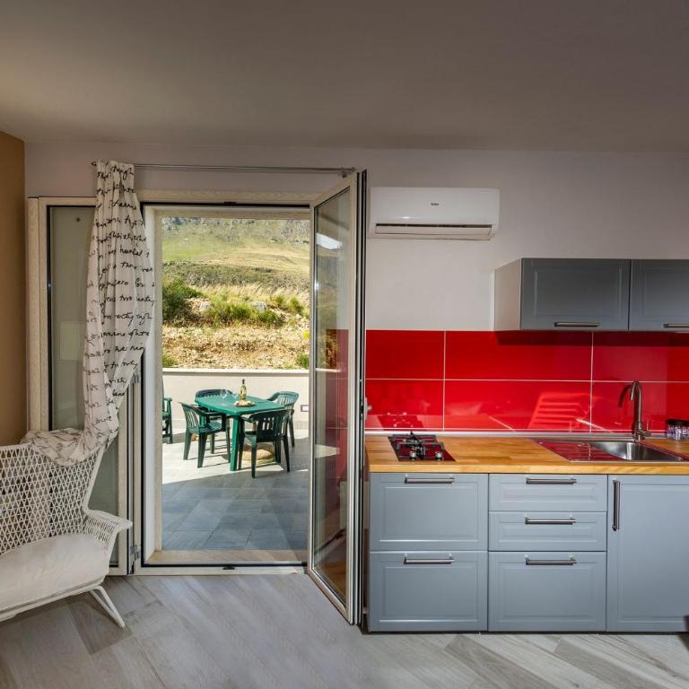 APT NINO in Villa Rosaria Vista Mare Zingaro - Appartamento - 10