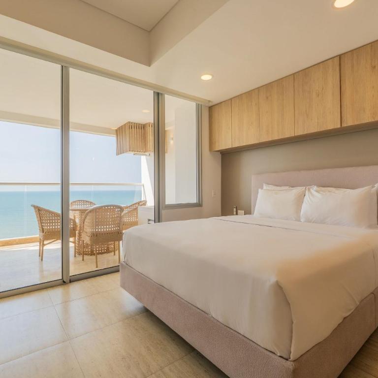 Suite 15th floor con vista mar y piscina CB1511 - Queen Suite - 4