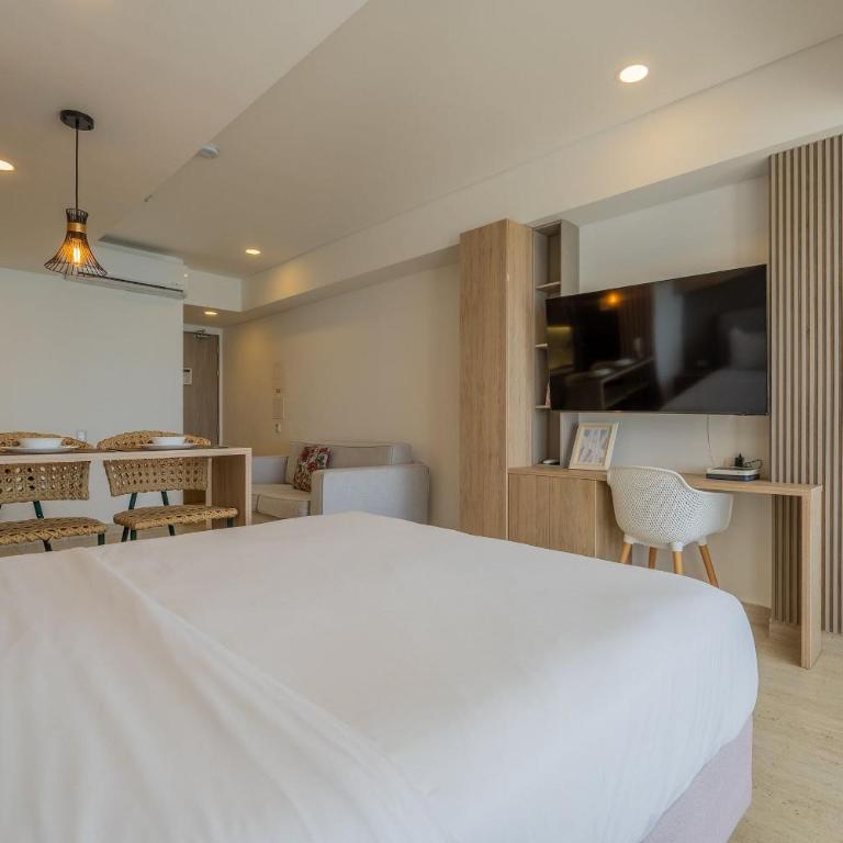 Suite 15th floor con vista mar y piscina CB1511 - Queen Suite - 11