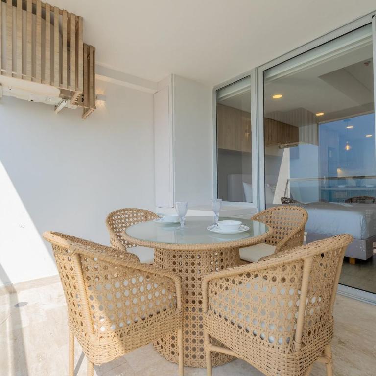 Suite 15th floor con vista mar y piscina CB1511 - Queen Suite - 24