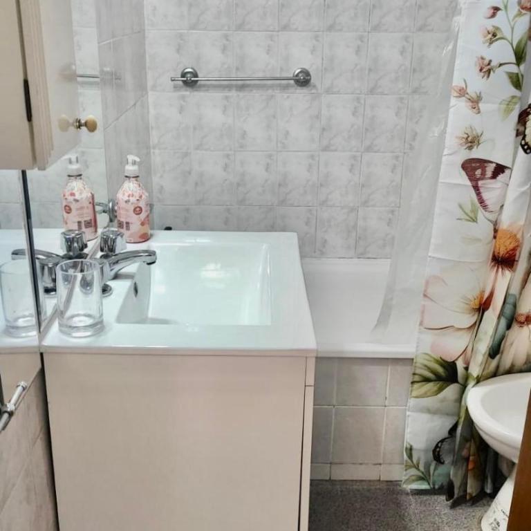 Departamento de lujo, todo confort, en el corazón de zona norte - Apartamento de 1 dormitorio - 13