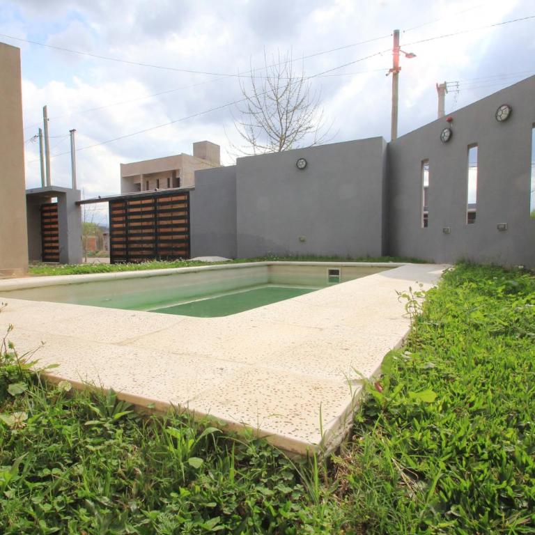 Casa espaciosa con garage - One-Bedroom House - 19