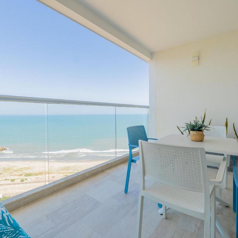 New exclusive beachfront condo - One-Bedroom Apartment with Balcony and Sea View - 24
