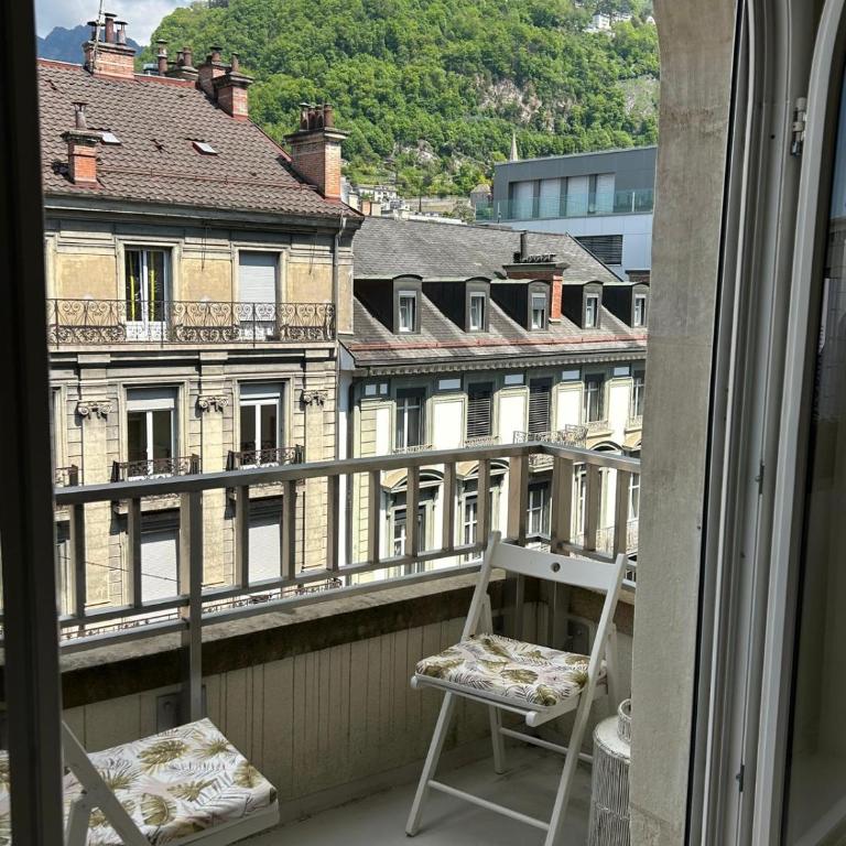 Historic Charm in Central Montreux - Apartment mit 3 Schlafzimmern - 8