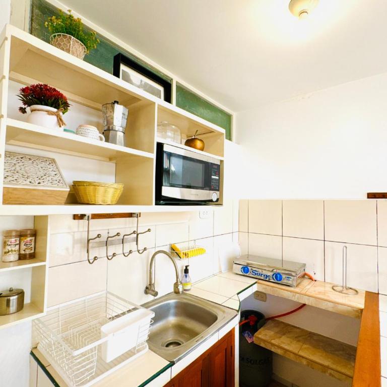 Minidepa en segundo piso Urb La Merced Tercera Etapa - One-Bedroom Apartment - 5