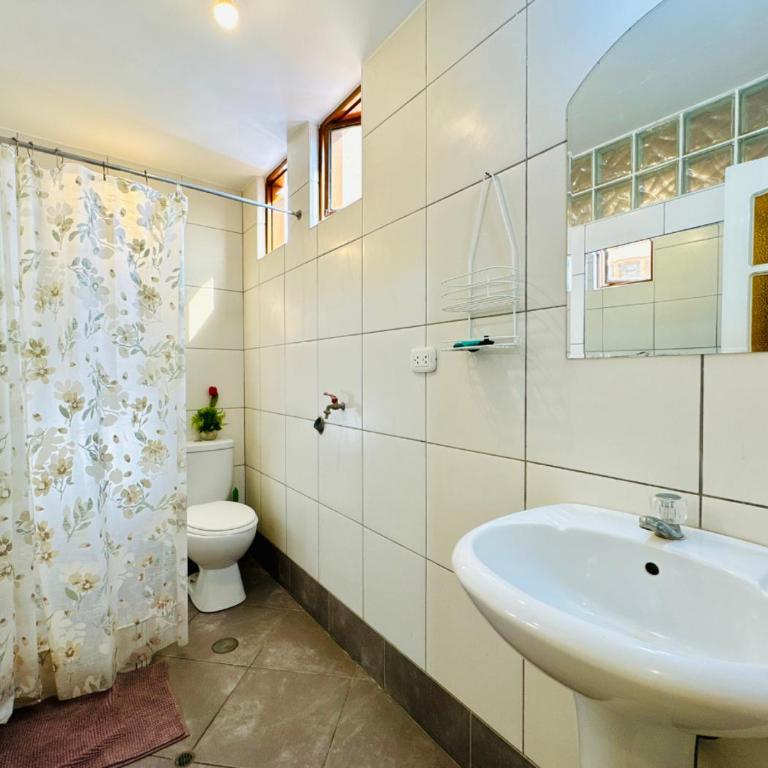 Minidepa en segundo piso Urb La Merced Tercera Etapa - One-Bedroom Apartment - 10