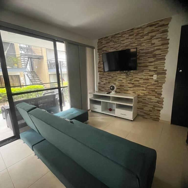 Modern apartment surrounded by nature - Apartamento de 2 dormitorios con balcón y terraza - 3