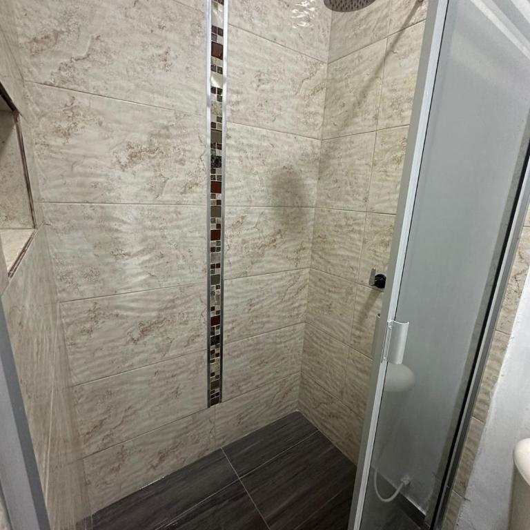 Arriendos Arauca - One-Bedroom Apartment - 2