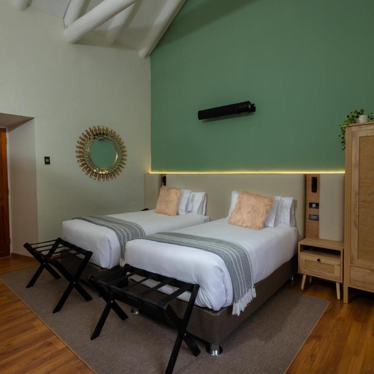 Hotel Hacienda Sonqori Centro Histórico - Deluxe Double or Twin Room with City View - 4