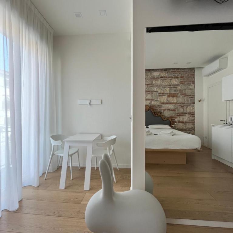 Casa Diaz - Suite with Balcony - 6