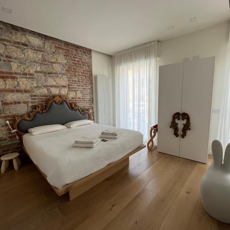 Casa Diaz - Suite with Balcony - 5