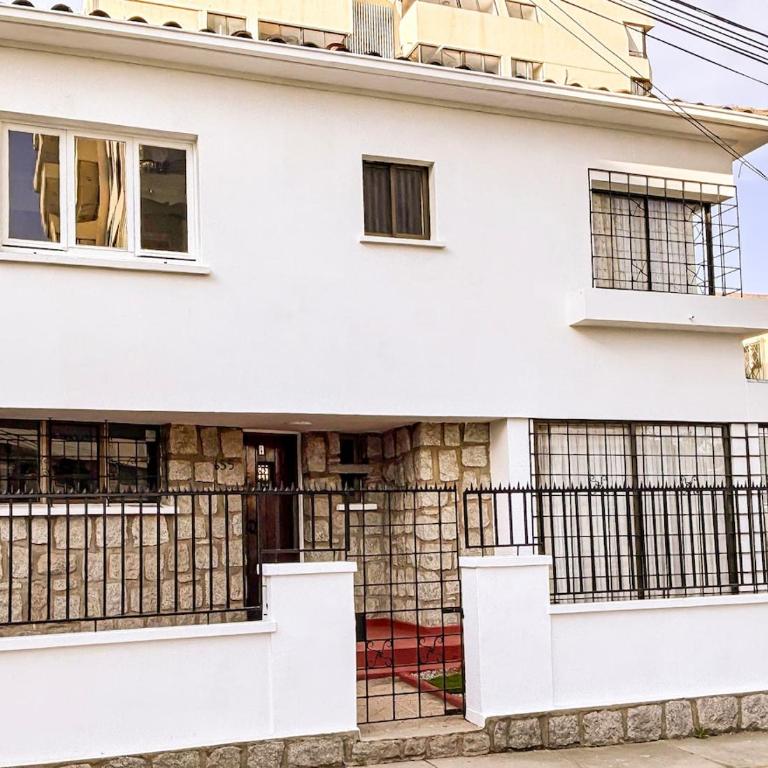 Gran casa familiar en el corazón de Viña del Mar - Four-Bedroom Vacation Home - 18