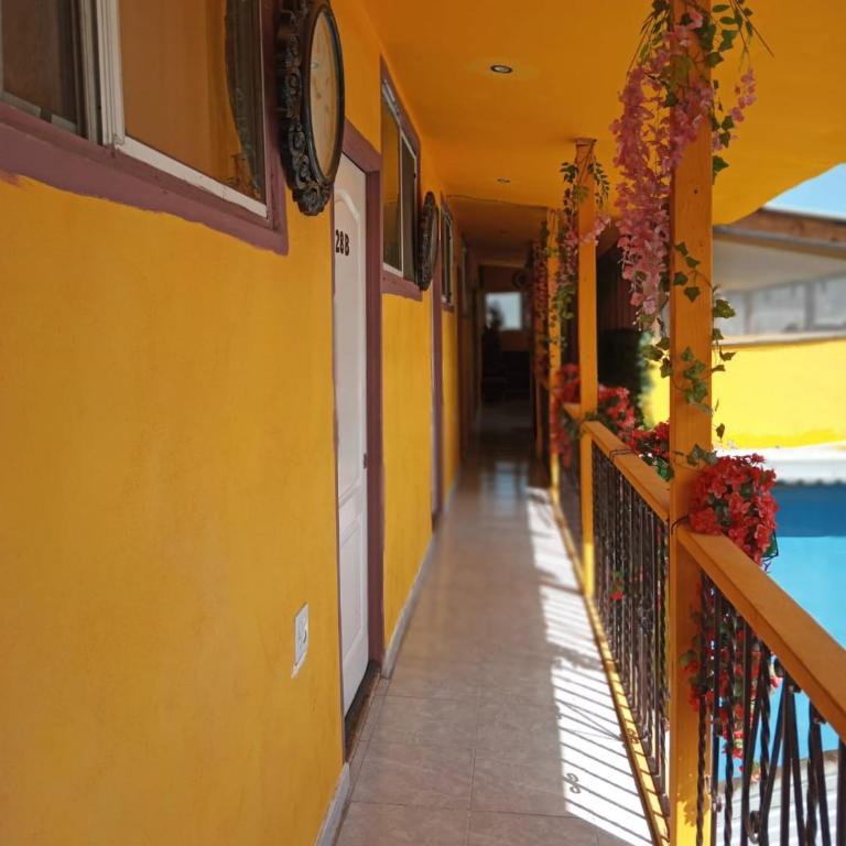Hospedaje Barato Mi Casita de Colores - Small Twin Room - 3