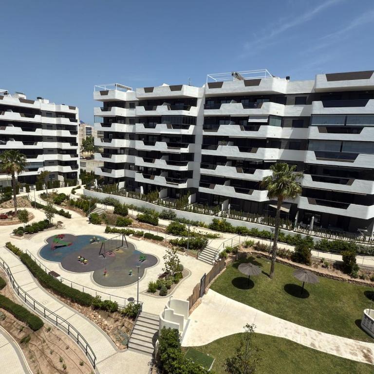 Arenales SLB - Apartamento de 2 dormitorios - 4