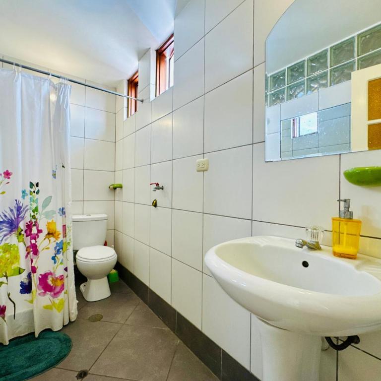 Minidepa en tercer piso Urb La Merced Tercera Etapa - One-Bedroom Apartment - 8
