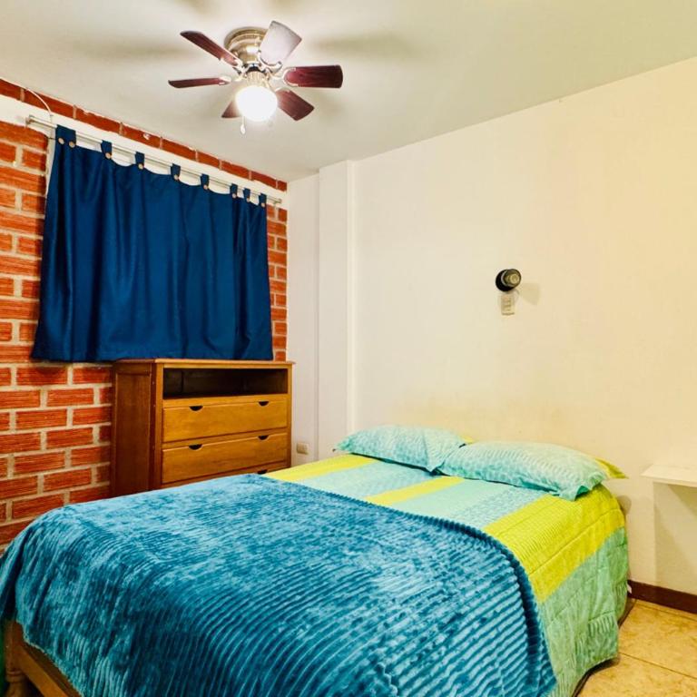 Minidepa en tercer piso Urb La Merced Tercera Etapa - One-Bedroom Apartment - 10