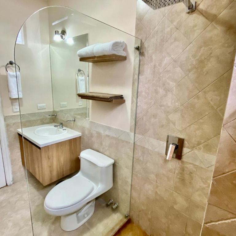 Moderno departamento en Quito - Two-Bedroom Apartment - 7