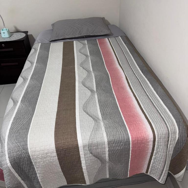 Sur Backpackers - Twin Room - 7