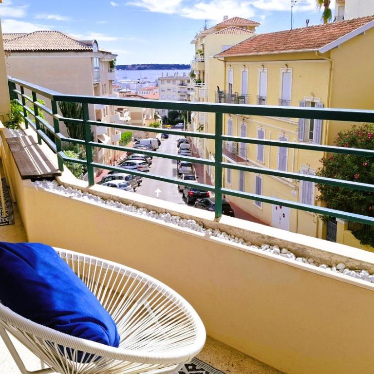 Le Clairfontaine - Stylish city-centre accommodation in Cannes - Sea view - Perfect for work and relaxation - 10 min walking distance of Palais des festivals and beaches - Apartment mit 1 Schlafzimmer - Meerseite - 18