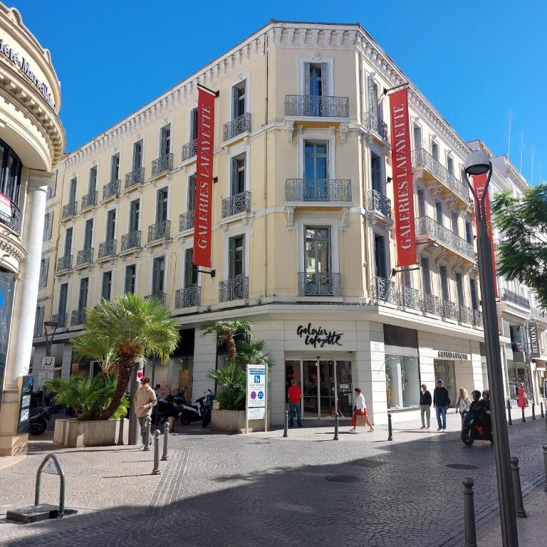 Le Clairfontaine - Stylish city-centre accommodation in Cannes - Sea view - Perfect for work and relaxation - 10 min walking distance of Palais des festivals and beaches - Apartment mit 1 Schlafzimmer - Meerseite - 44