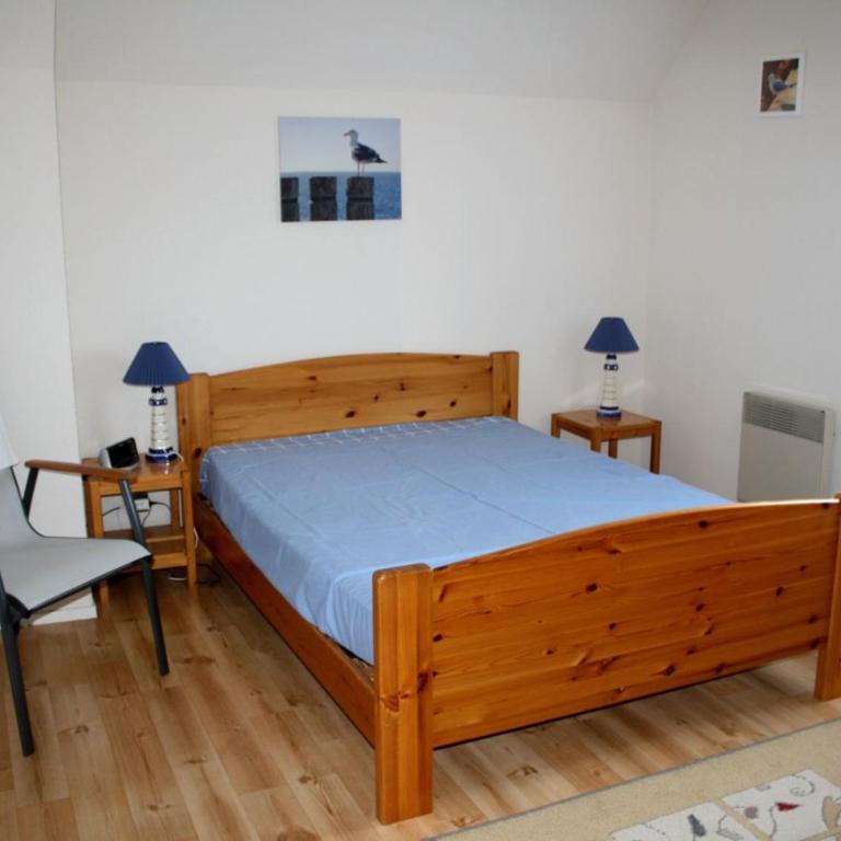 Appartement 6 pers. à Arzon avec piscine, terrasse et parking - FR-1-775-65 - Appartement - 7