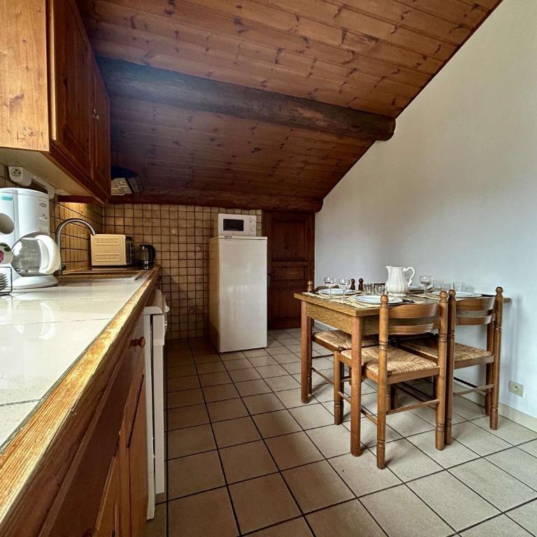 Charmant Appartement 3 Pièces, 4 Couchages à La Salle-les-Alpes - FR-1-330F-249 - Ferienhaus - 2