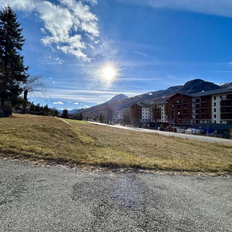 Charmant Appartement 3 Pièces, 4 Couchages à La Salle-les-Alpes - FR-1-330F-249 - Maison de Vacances - 12