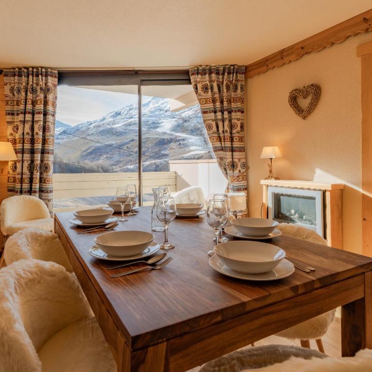 Chalet cosy avec balcon aux Belleville - FR-1-613B-53 - Apartment - 4