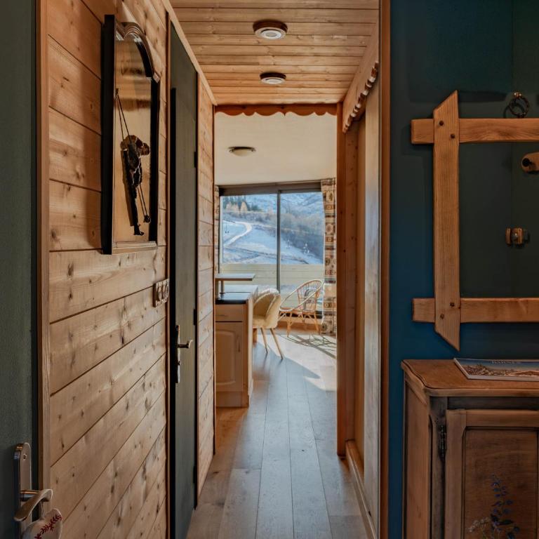 Chalet cosy avec balcon aux Belleville - FR-1-613B-53 - Apartment - 14