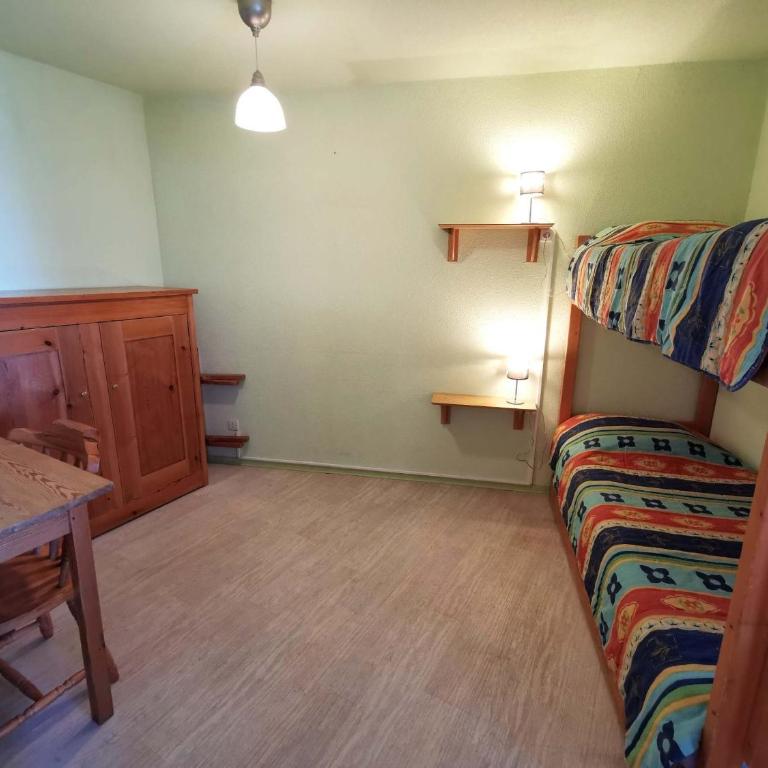Appart 2 chambres au pied des pistes, balcon et ascenseur - Appartement 2 Chambres - 10