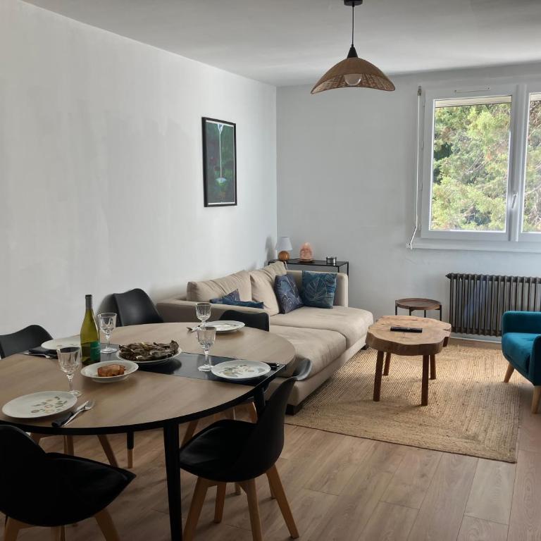 grand appartement Sete - Apartamento de 2 dormitorios con balcón - 6